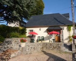 Gîte n°53, Gîte Le Cèdre à Saint Martin Valmeroux Gîte n°53, Gîte Le Cèdre